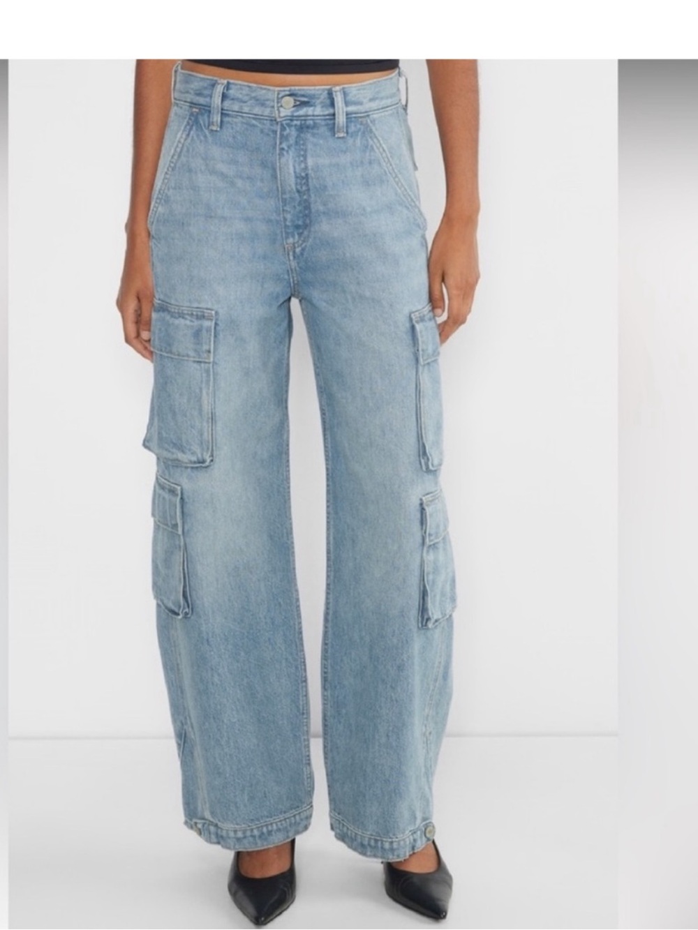 Aritzia Denim Forum The '90s Millie Hi-Rise Cargo Jean Size 28